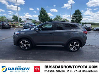2017 Hyundai Tucson Value KM8J3CA25HU555880 2017 Hyundai Tucson Value