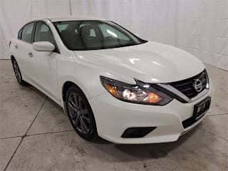 2018 Nissan Altima 1N4AL3AP1JC287007 2018 Nissan Altima