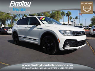2019 Volkswagen Tiguan 2.0T SEL R-Line 4Motion 3VV2B7AX7KM083449 2019 Volkswagen Tiguan 2.0T SEL R-Line 4Motion