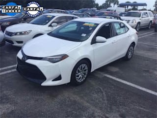 2018 Toyota Corolla LE 2T1BURHE4JC045449 2018 Toyota Corolla LE