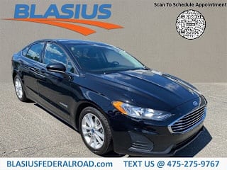 2019 Ford Fusion Hybrid SE 3FA6P0LU0KR185065 2019 Ford Fusion Hybrid SE