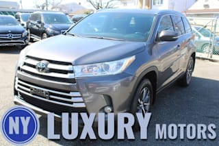 2018 Toyota Highlander XLE 5TDJZRFH7JS840044 2018 Toyota Highlander XLE