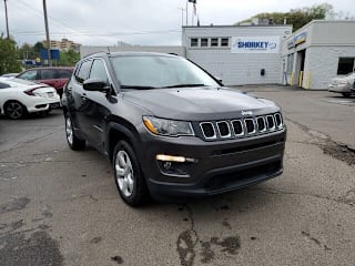 2019 Jeep Compass Latitude 3C4NJDBB5KT598911 2019 Jeep Compass Latitude