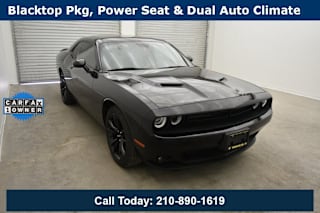 2017 Dodge Challenger SXT 2C3CDZAG9HH519416 2017 Dodge Challenger SXT