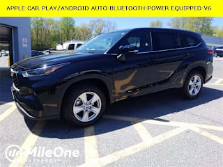 2021 Toyota Highlander LE 5TDZZRAH3MS039125 2021 Toyota Highlander LE