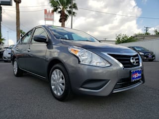 2019 Nissan Versa 3N1CN7AP7KL813282 2019 Nissan Versa