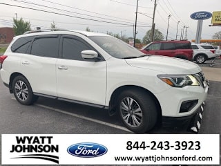 2017 Nissan Pathfinder 5N1DR2MN3HC905931 2017 Nissan Pathfinder