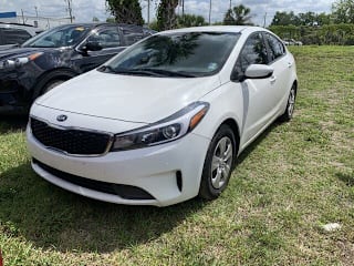 2017 Kia Forte LX 3KPFK4A7XHE112458 2017 Kia Forte LX