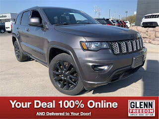 2018 Jeep Grand Cherokee Altitude 1C4RJFAGXJC245455 2018 Jeep Grand Cherokee Altitude