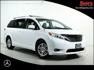 2013 Toyota Sienna XLE 8-Passenger 5TDYK3DC7DS308143 2013 Toyota Sienna XLE 8-Passenger