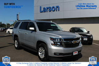 2019 Chevrolet Tahoe LT 1GNSKBKC4KR313046 2019 Chevrolet Tahoe LT
