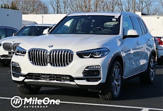 2021 BMW X5 xDrive40i 5UXCR6C06M9F84988 2021 BMW X5 xDrive40i
