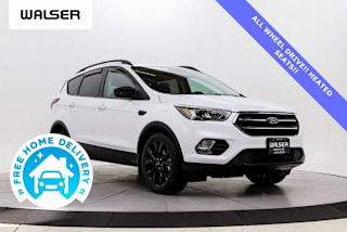 2019 Ford Escape SE 1FMCU9GD5KUA19603 2019 Ford Escape SE