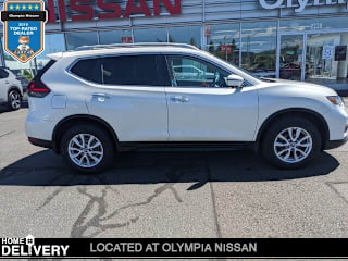 2018 Nissan Rogue SV 5N1AT2MV2JC790183 2018 Nissan Rogue SV