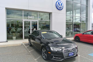 2018 Audi A4 2.0T quattro Premium Plus WAUENAF49JA126129 2018 Audi A4 2.0T quattro Premium Plus