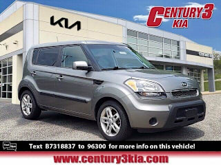 2011 Kia Soul + KNDJT2A28B7318837 2011 Kia Soul +