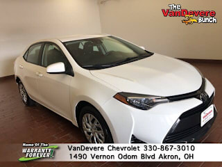 2018 Toyota Corolla 5YFBURHE6JP803890 2018 Toyota Corolla