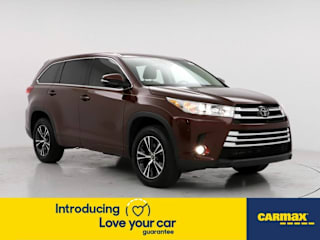 2018 Toyota Highlander LE Plus 5TDZZRFH2JS287046 2018 Toyota Highlander LE Plus