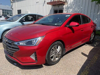 2019 Hyundai Elantra 5NPD84LF1KH480377 2019 Hyundai Elantra