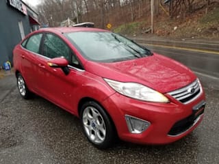 2012 Ford Fiesta 3FADP4CJ2CM220577 2012 Ford Fiesta