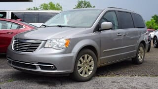 2016 Chrysler Town and Country Touring 2C4RC1BG4GR246113 2016 Chrysler Town and Country Touring