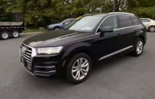 2019 Audi Q7 3.0T quattro Premium Plus WA1LAAF76KD043204 2019 Audi Q7 3.0T quattro Premium Plus