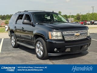 2010 Chevrolet Tahoe LT 1GNUCBE0XAR100527 2010 Chevrolet Tahoe LT
