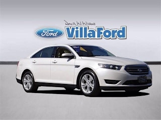 2017 Ford Taurus 1FAHP2E8XHG137710 2017 Ford Taurus