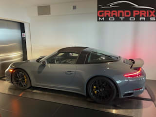 2018 Porsche 911 WP0BB2A91JS134744 2018 Porsche 911