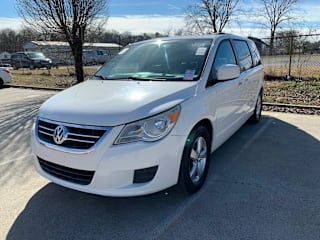 2011 Volkswagen Routan 2V4RW5DG9BR805200 2011 Volkswagen Routan