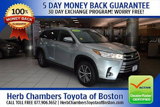 2019 Toyota Highlander XLE 5TDJZRFH6KS563906 2019 Toyota Highlander XLE