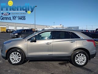 2018 Cadillac XT5 Base 1GYKNBRS7JZ149877 2018 Cadillac XT5 Base