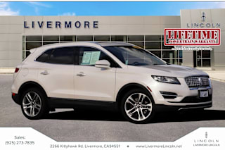 2019 Lincoln MKC Reserve 5LMCJ3D92KUL39755 2019 Lincoln MKC Reserve