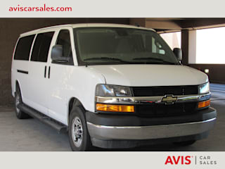 2019 Chevrolet Express Passenger 1GAZGPFG4K1200482 2019 Chevrolet Express Passenger