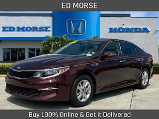 2018 Kia Optima LX 5XXGT4L35JG180773 2018 Kia Optima LX