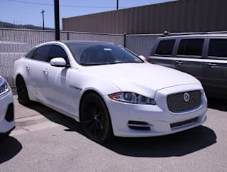 2012 Jaguar XJ Base SAJWA1CB8CLV37780 2012 Jaguar XJ Base