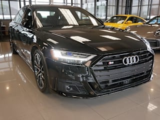 2020 Audi S8 4.0T quattro WAU8SAF84LN005867 2020 Audi S8 4.0T quattro