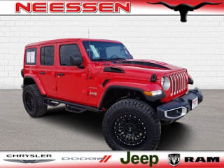 2020 Jeep Wrangler Unlimited Sahara 1C4HJXEG3LW261266 2020 Jeep Wrangler Unlimited Sahara