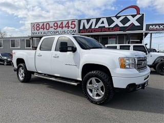 2011 GMC Sierra 2500HD Denali 1GT125C87BF239817 2011 GMC Sierra 2500HD Denali