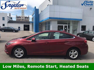 2017 Chevrolet Cruze 1G1BE5SM9H7256334 2017 Chevrolet Cruze