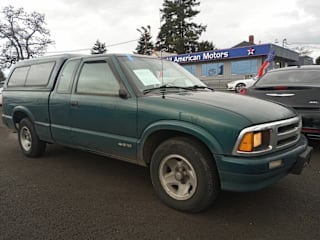 1997 Chevrolet S-10 LS 1GCCS19X3V8204586 1997 Chevrolet S-10 LS