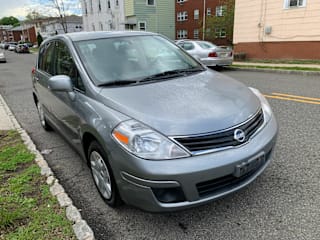 2011 Nissan Versa 1.8 S 3N1BC1CP9BL477520 2011 Nissan Versa 1.8 S