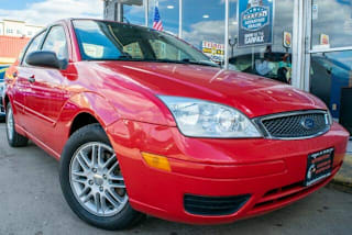 2005 Ford Focus ZX4 S 1FAFP34N15W238060 2005 Ford Focus ZX4 S