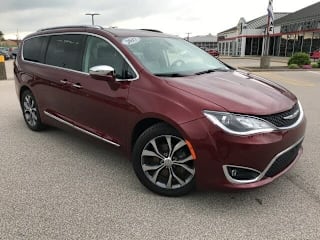 2017 Chrysler Pacifica Limited 2C4RC1GG8HR744406 2017 Chrysler Pacifica Limited
