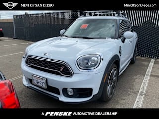 2018 MINI Countryman Cooper S ALL4 WMZYT5C33J3E61869 2018 MINI Countryman Cooper S ALL4