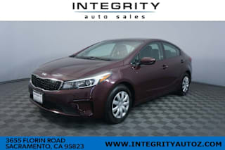 2017 Kia Forte LX 3KPFK4A74HE129787 2017 Kia Forte LX