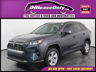 2019 Toyota RAV4 XLE 2T3P1RFV6KW033537 2019 Toyota RAV4 XLE