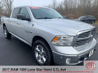 2017 Ram Pickup 1500 1C6RR7TT7HS694785 2017 Ram Pickup 1500