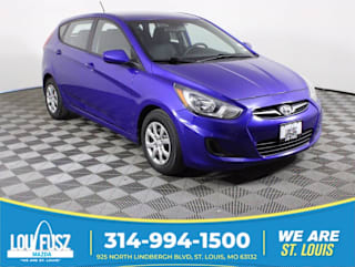 2013 Hyundai Accent KMHCT5AE2DU112501 2013 Hyundai Accent
