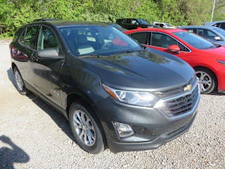 2018 Chevrolet Equinox LS 3GNAXREV1JS550401 2018 Chevrolet Equinox LS